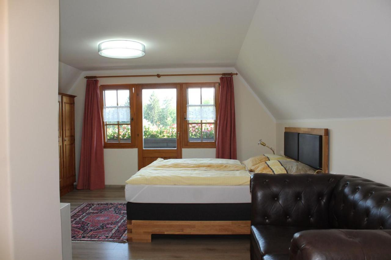 Gasthof Forststube Velden am Woerthersee Exterior photo